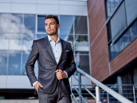 Business oblek na míru