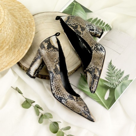 Dámská obuv na míru