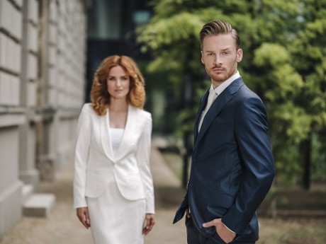 Dámský kostýmek a oblek na míru 