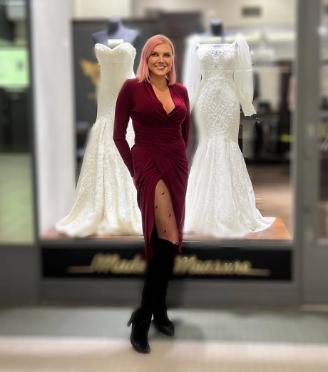 Kreativní šaty na míru