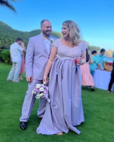 Kreativní šaty na míru