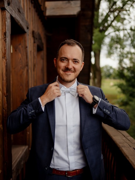 Oblek a košile na míru