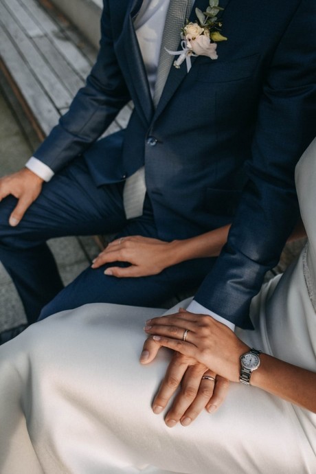 Svatební oděvy na míru - pro ženicha, nevěstu i svatebčany